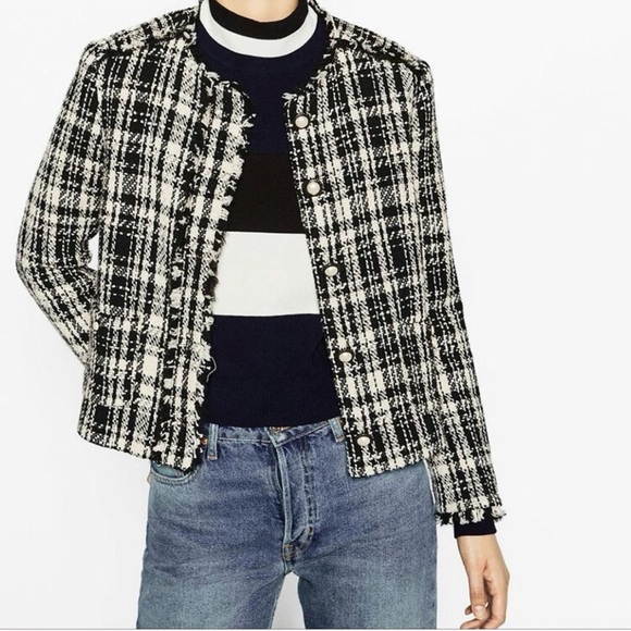 Zara Women's Black & White Boucle Tweed Blazer Jacket Pearl Buttons Sz Small - Picture 7 of 11